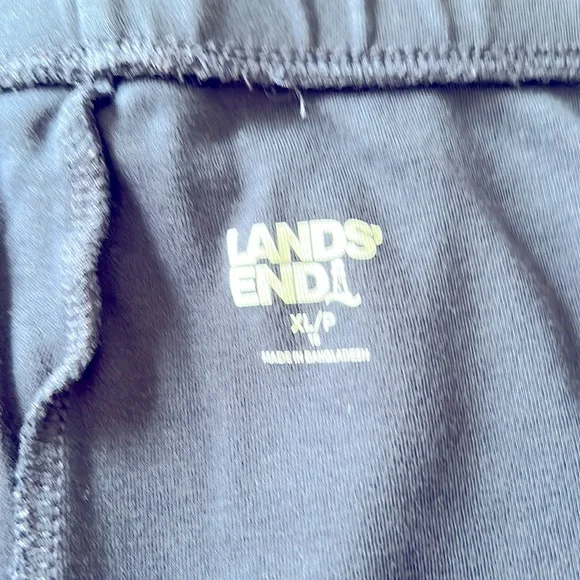 Women’s pull on knit pants in Navy. - Picture 3 of 4